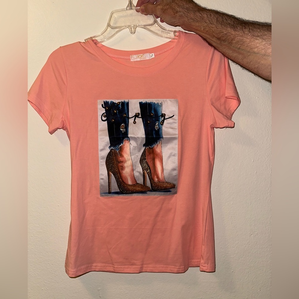 “Paris” t-shirt